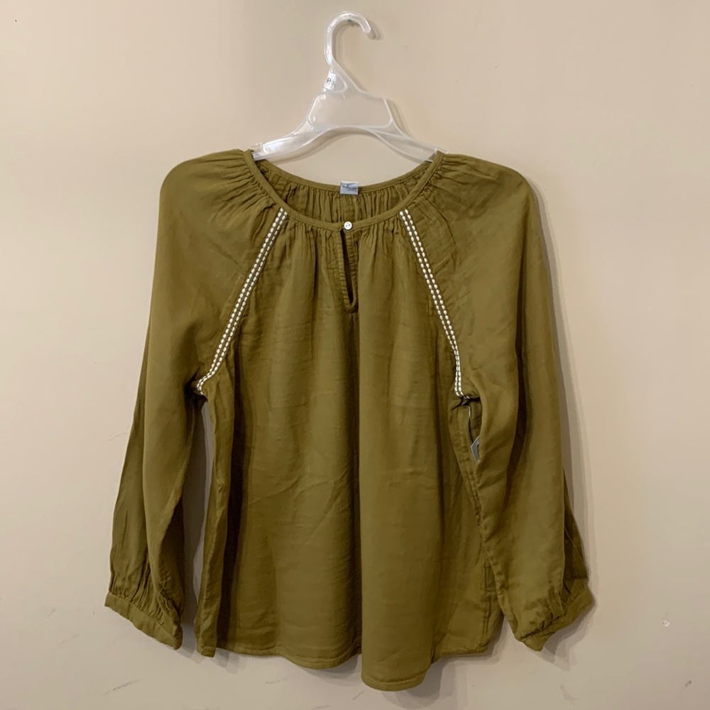 Old Navy Jungle Grove Top